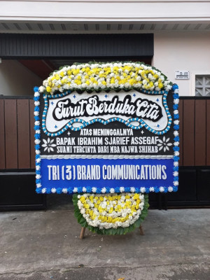 Papan Bunga Duka di Lahewa